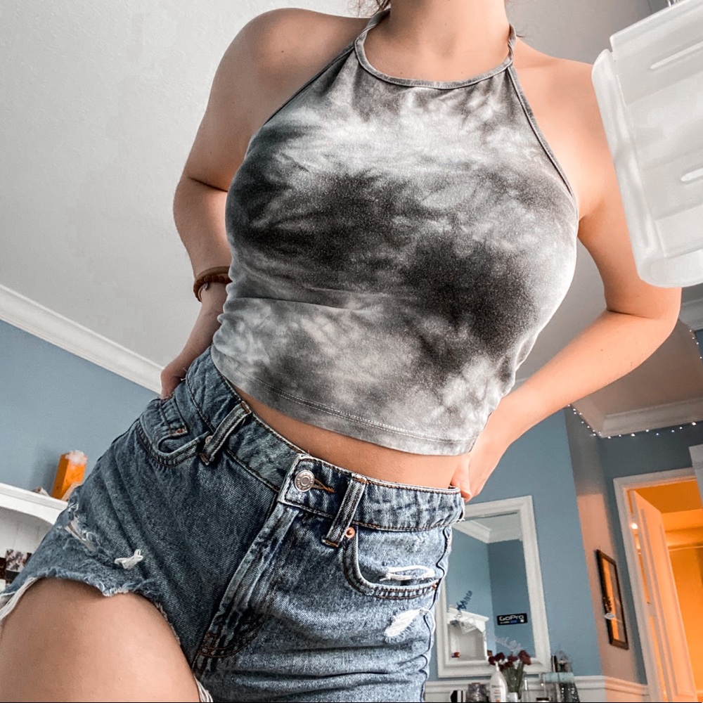 Brandy Melville tie dye gray halter crop top
